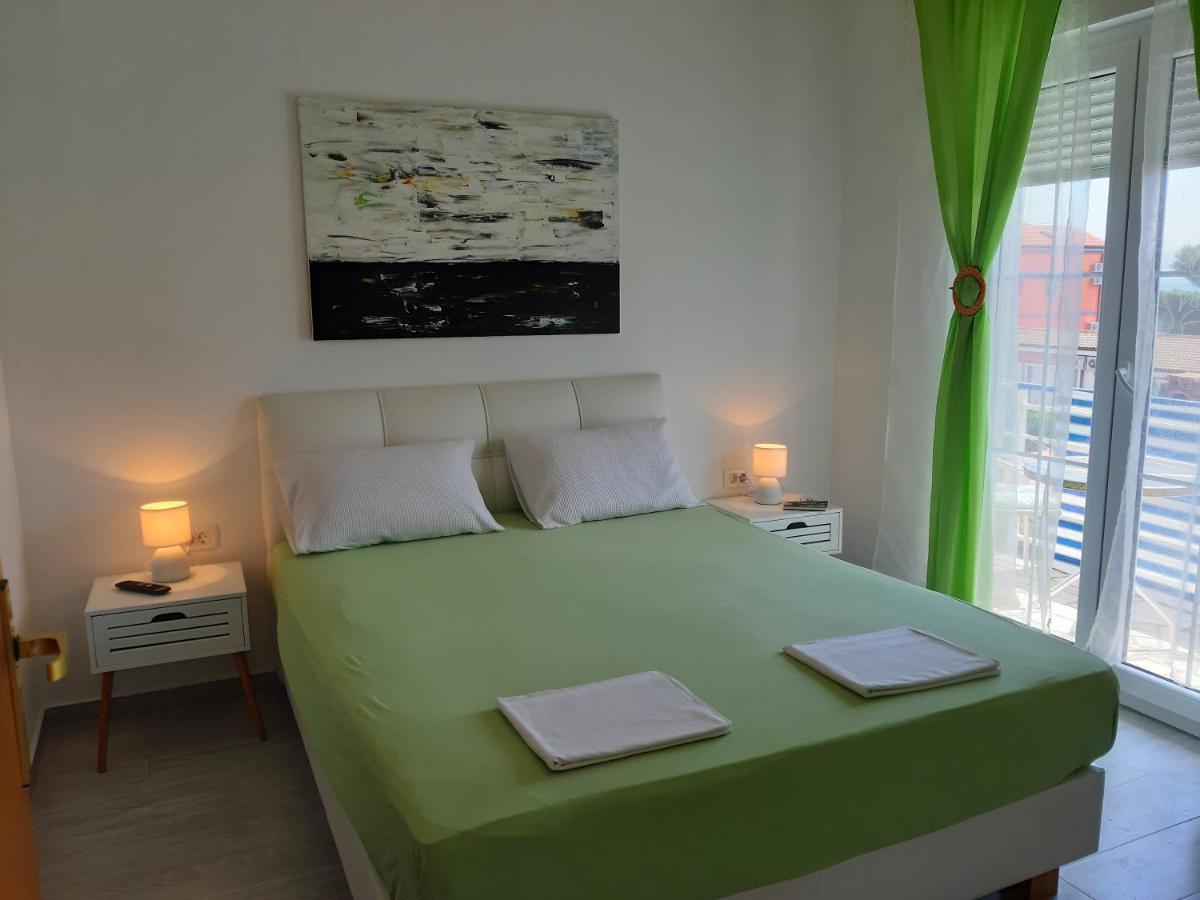 Apartment Crikvenica Car Luaran gambar