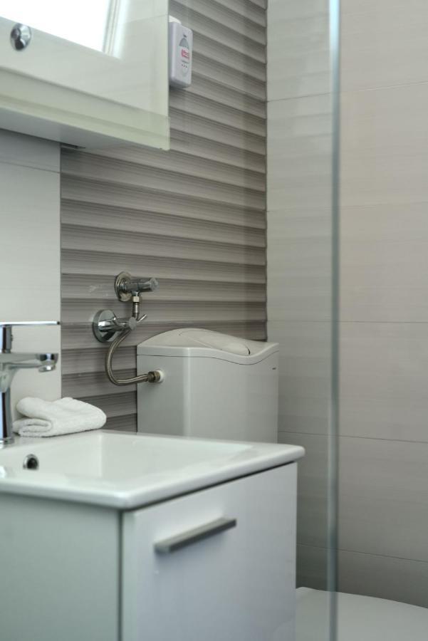Apartment Crikvenica Car Luaran gambar